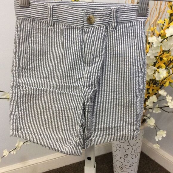 Janie and Jack shorts size 18-24 months EUC - Picture 1 of 2